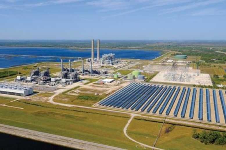 World�s First Hybrid Natural Gas Solar Power Plant